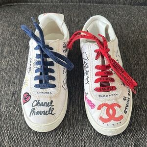 CHANEL White Sneakers with Blue and Red Accents